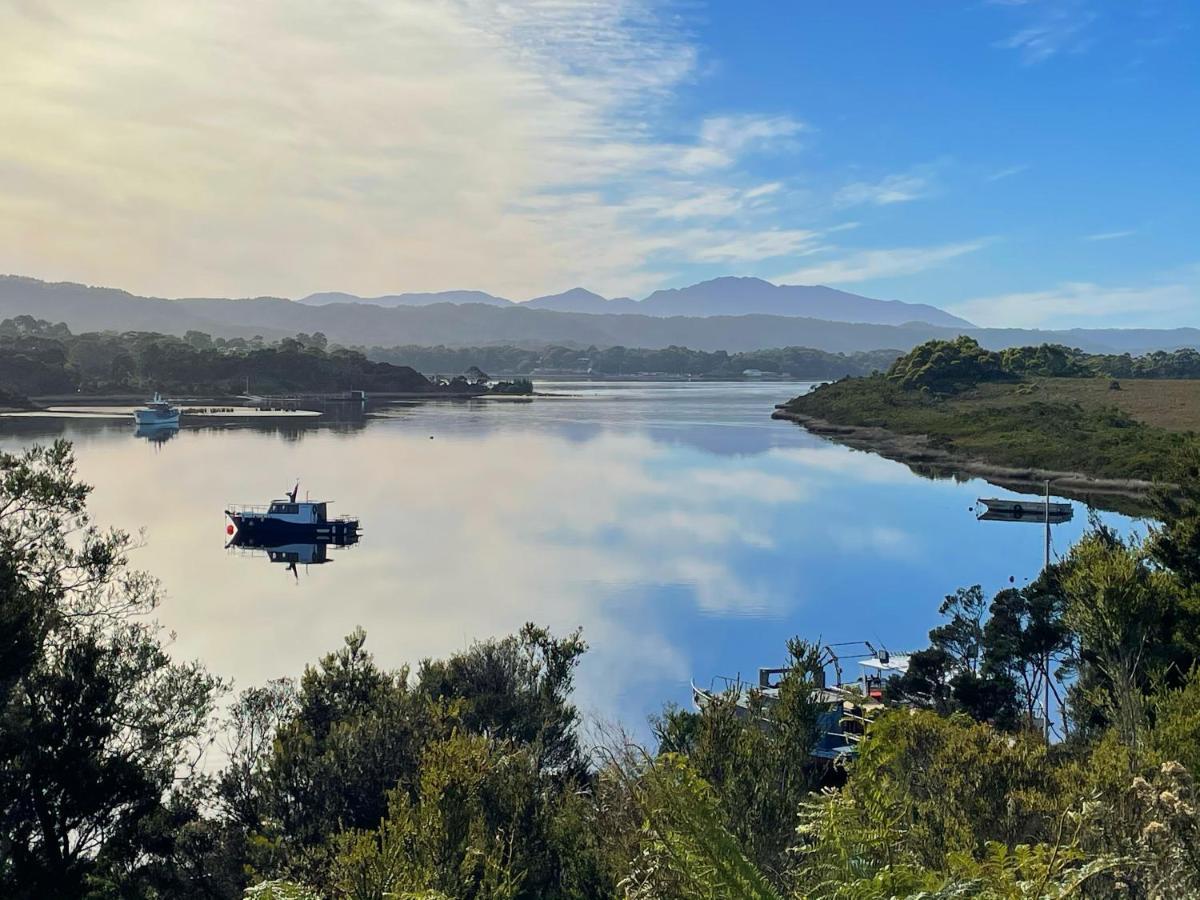 Strahan Wilderness Lodge 外观 照片