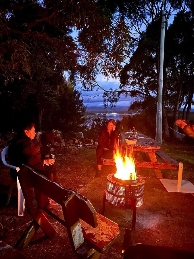 Strahan Wilderness Lodge 外观 照片